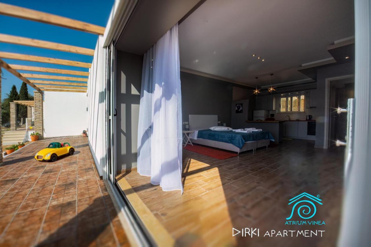 Apartmán Atrium Vinea Brintziki Winery Smila Exteriér fotografie