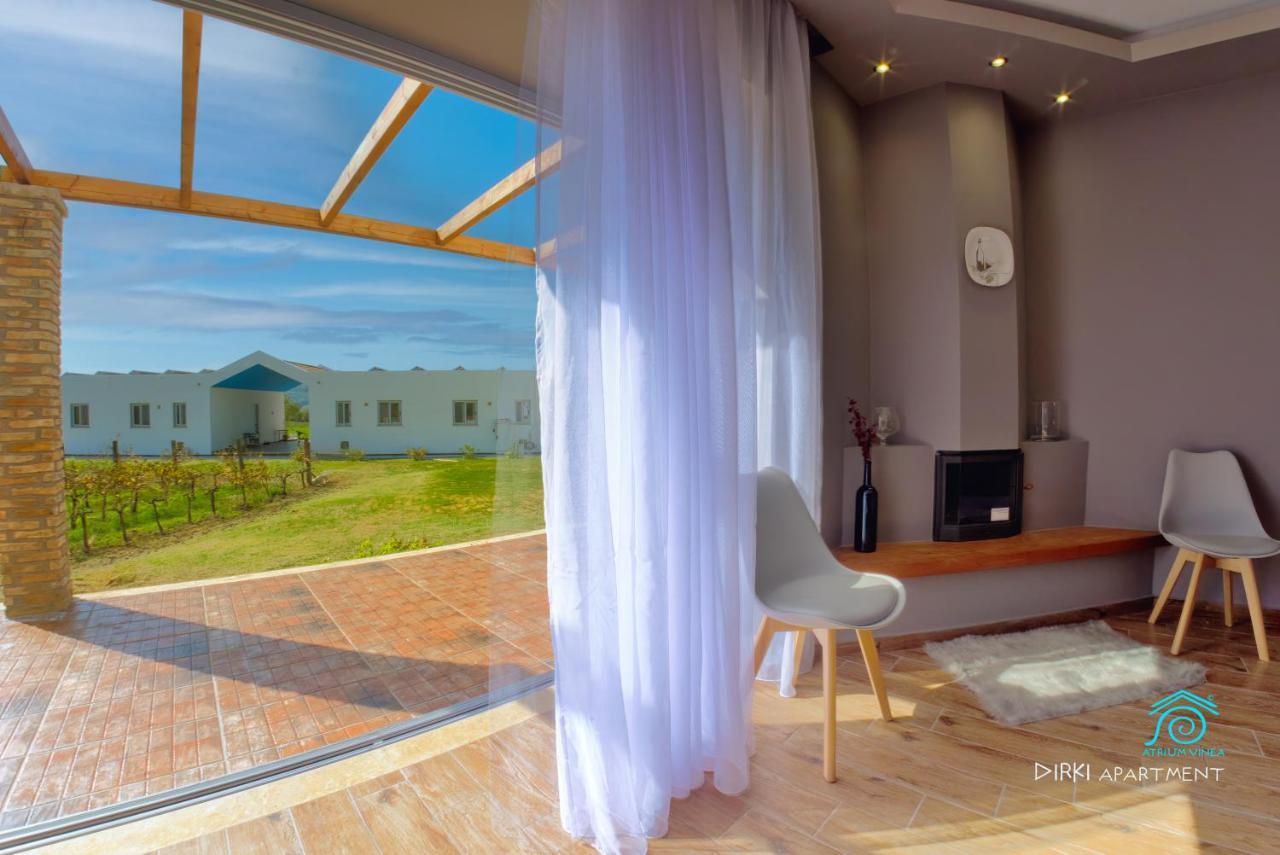 Apartmán Atrium Vinea Brintziki Winery Smila Exteriér fotografie